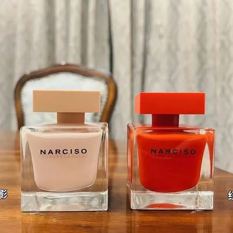 Elegant Musk Floral Eau de Toi - Perfume Luxury Fragrance review and price