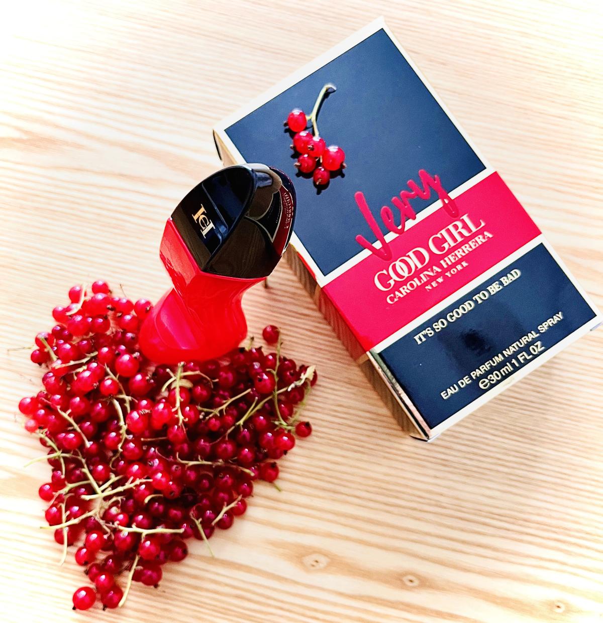Carolina Herrera Very Good Gir - Perfume Luxury Fragrance review and price